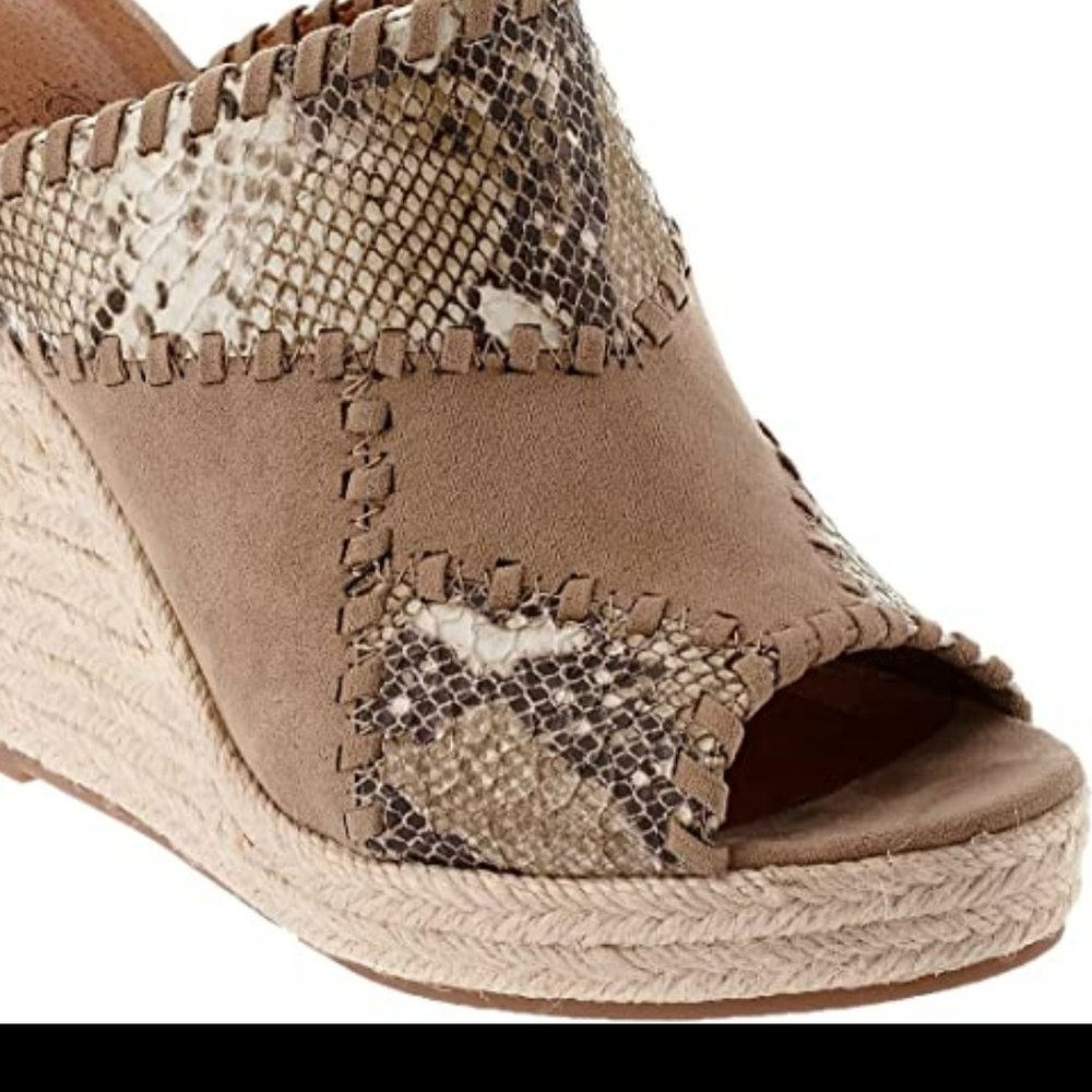 Ruff Hewn Animal Print "Caruso" EUC Wedge Espadrille Sandals Sz 7.5